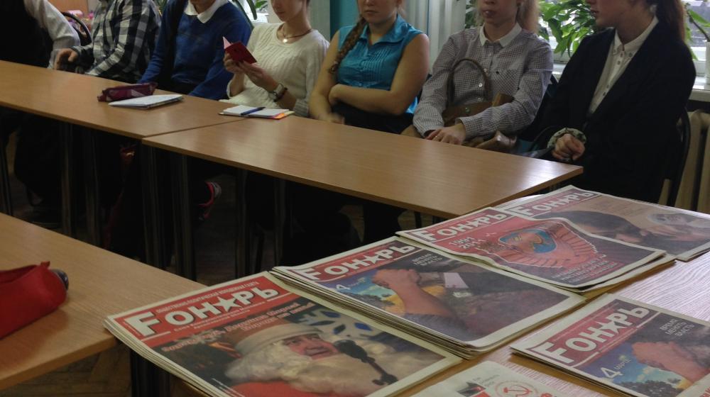 Навстречу юбилею ВЛКСМ. Архангельские комсомольцы рассказали школьникам об истории своей организации