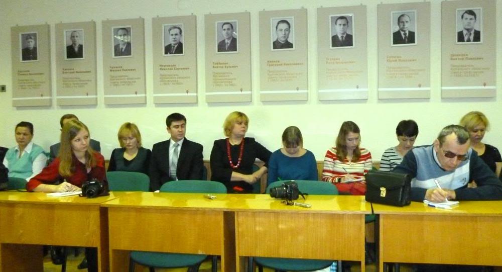 Курганская область. Коммунисты на круглом столе высказали свое отношение к региональному законопроекту о капитальном ремонте жилых домов