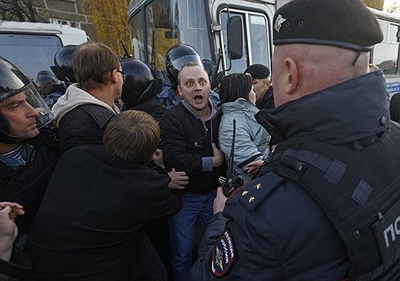 Массовые межнациональные конфликты в путинской России последних лет. Чтобы власти привлекли "заезжих" убийц к ответствености нужно организовывать беспорядки?