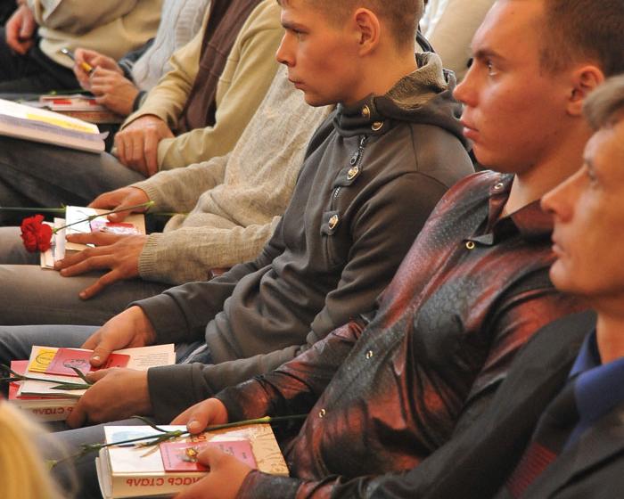 В минувшее воскресенье в Иваново состоялся II этап LIII (внеочередной) Конференции областного отделения КПРФ   