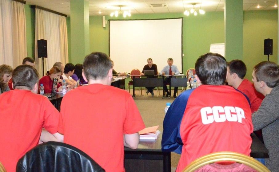 Москва. Д.Г. Новиков провел занятия в Центре политической учебы ЦК КПРФ