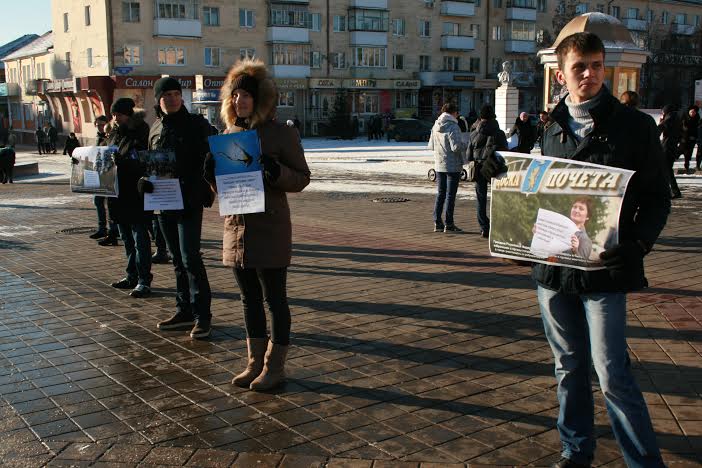 Белгородские комсомольцы напомнили жителям о защите своих прав 
