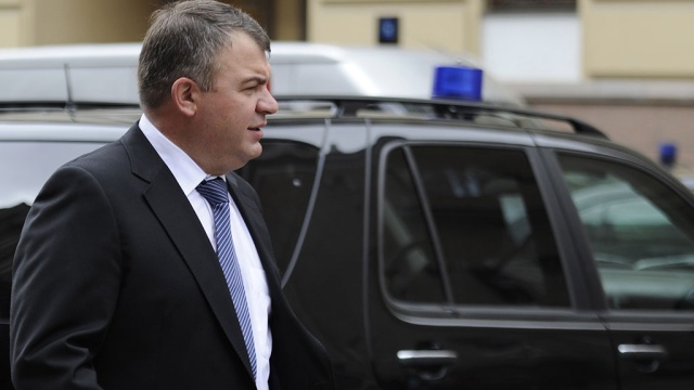 Beyvora.ru: Сердюкова обвинили в халатности и отпустили