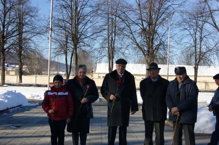 От сохи – к атомному оружию. На Мемориале Воинской Славы во Владикавказе состоялось возложение венков и цветов к памятнику И.В. Сталину