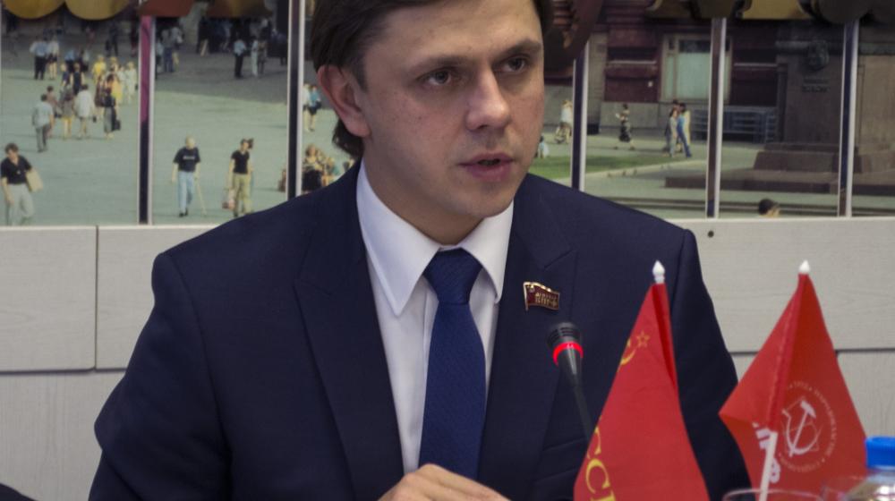 Коммунисты в Московской городской Думе провели пресс-конференцию по итогам 2013 года