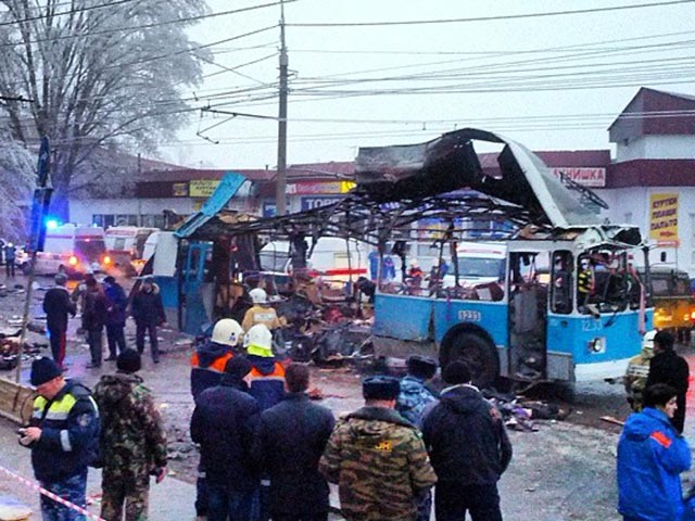 Еще один жуткий теракт в Волгограде. Нелюди взорвали троллейбус. 15 погибших