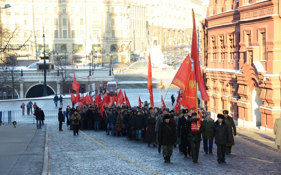 Возложение цветов к Мавзолею В.И. Ленина