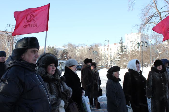 В Тюмени состоялось торжественное заседание и  митинг, посвященные 96 годовщине Советской Армии и Военно-Морского Флота