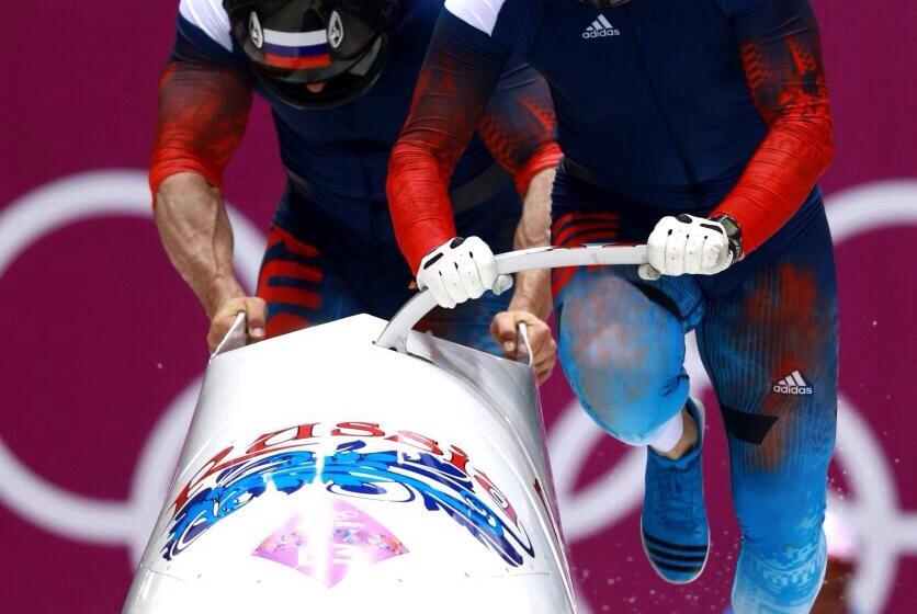 Россия вышла на второе место в медальном зачете Олимпиады