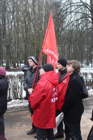 Новгородские комсомольцы и молодые коммунисты почтили память воинов-интернационалистов