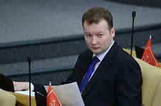 Думская комиссия по этике не сочла оскорбительными высказывания депутата-коммуниста О.Н.Алимовой по поводу "Молодой гвардии"