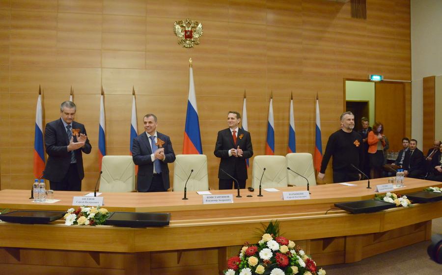 Встреча российских парламентариев с правительственной делегацией Крыма и Севастополя
