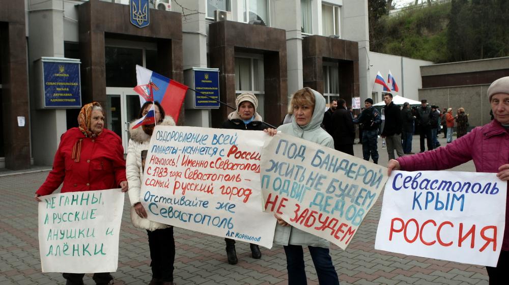 «Отстаивайте же Севастополь!» Поездка в Крым и Севастополь делегации ВЖС "Надежда России" и депутатов-коммунистов Госдумы