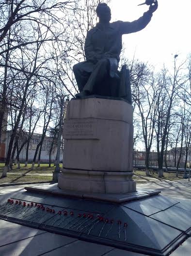 В Орле прошли праздничные мероприятия, посвященные Дню авиации и космонавтики