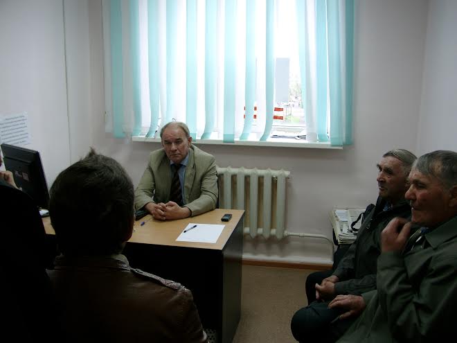 Рабочая поездка депутата-коммуниста Вячеслава Тетёкина в села Казанское и Бердюжье Тюменской области