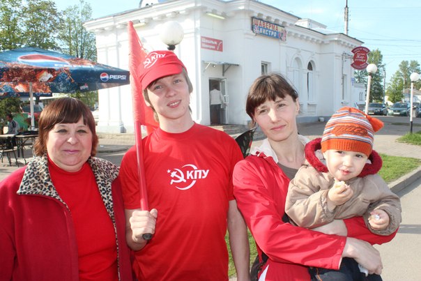 Новгородская область. «Русский Лад» провел пикет в поддержку народа Юго-Востока Украины