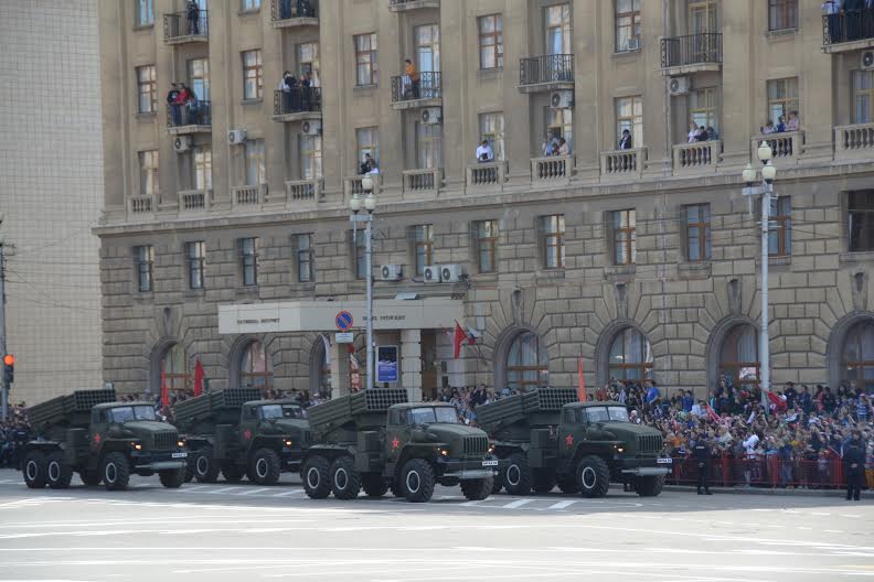 Город-герой Волгоград. Фракция КПРФ городской думы приняла участие в праздновании Дня Победы
