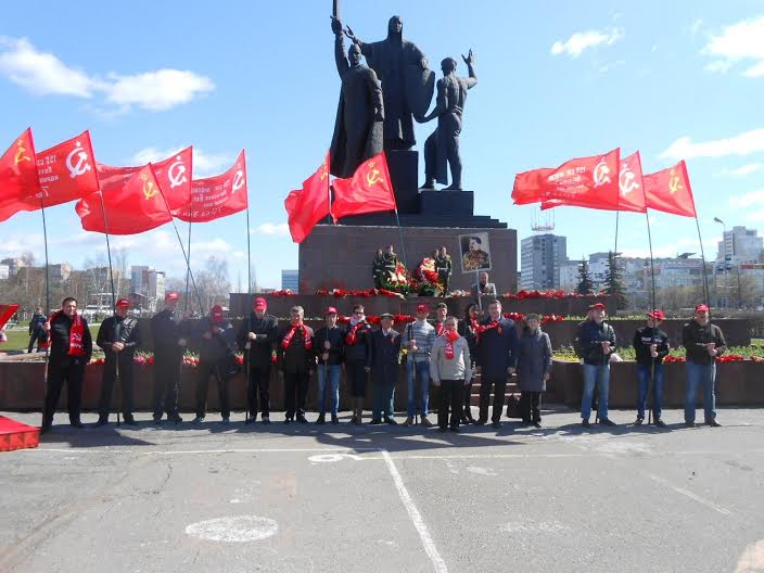 Пермский край. Цветы в честь победителей!