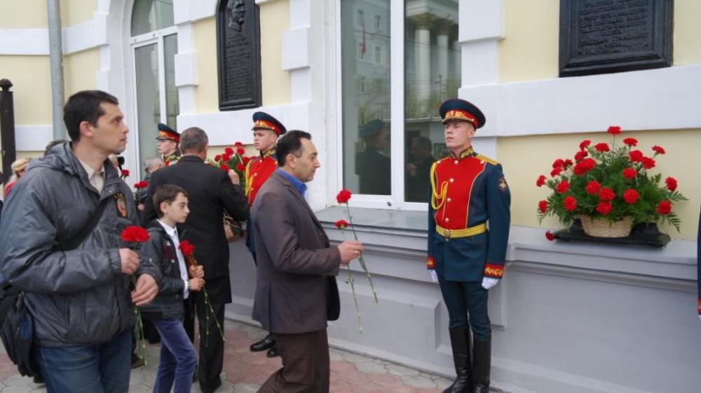 В канун 9 мая коммунисты Читы почтили память героев Великой Отечественной войны