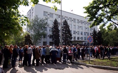 Небывалая активность на референдумах в Донецкой и Луганской народных республиках. Фоторепортаж