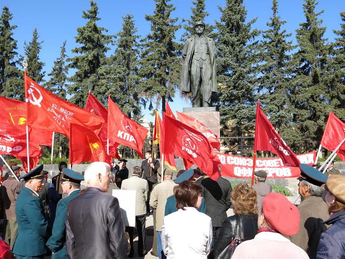 Мы победили под красным знаменем! Праздник 9 мая в Чебоксарах