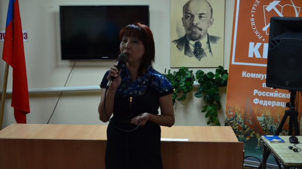 В День печати коммунисты Калмыкии провели праздничный концерт