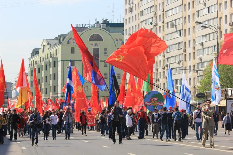 Московский Комсомол. Только в солидарности обретем победу!