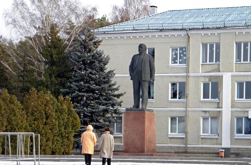 Г.А. Зюганов потребовал от губернатора Белгородской области прекратить преследование памятников советской эпохи