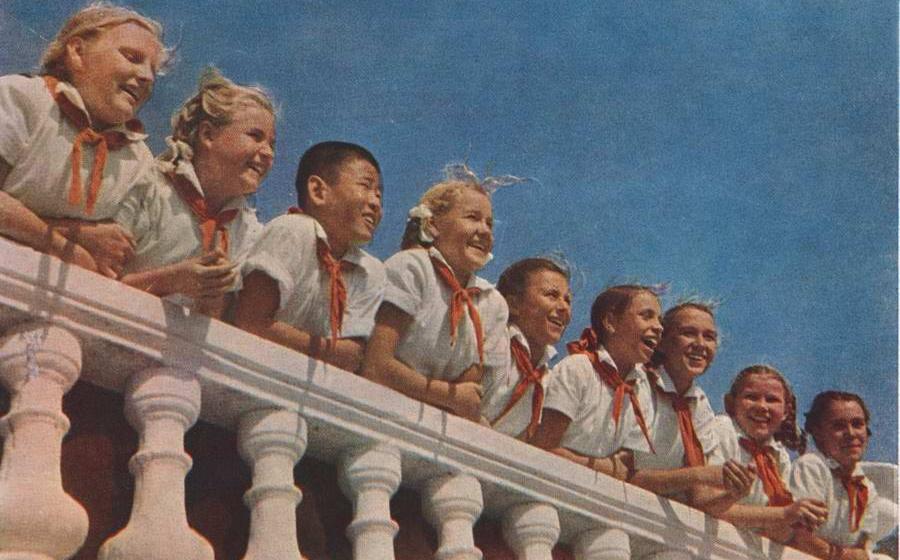 «Артек» - визитная карточка Страны Советов. Поздравление Г.А. Зюганова с 89-летием детско-юношеской здравницы