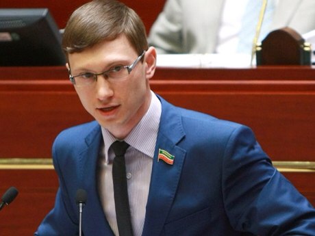 Депутат Госсовета Татарстана Артём Прокофьев: «Пусть депутаты реально разрабатывают новые законопроекты, а не просто на кнопки нажимают»