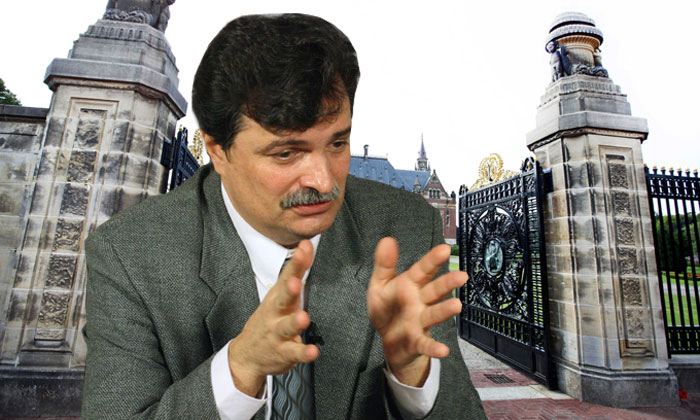 Почему мы все в долгу у скупщиков краденого? Юрий Болдырев о решении Гаагского третейского суда по иску акционеров ЮКОСа 