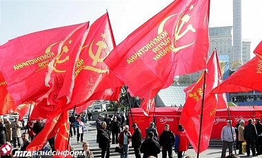 Секретарь по идеологии Пермского крайкома КПРФ Г.А Сторожев: "Прочь бандеровско-фашистские лапы от компартии Украины!"