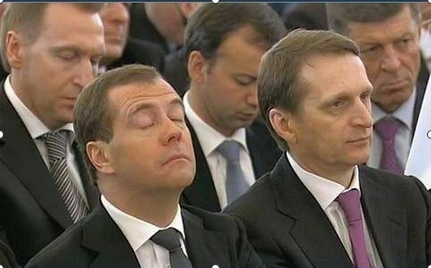"Вован, сегодня резко проснулся из-за того, что почудилось - опаздываю на работу...". Подборка политических анекдотов от И.И. Никитчука