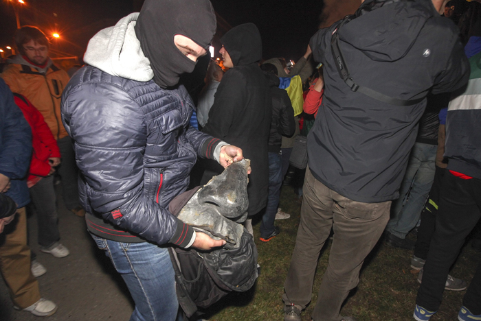 "Революция мусорных баков". Украина все больше погружается в хаос