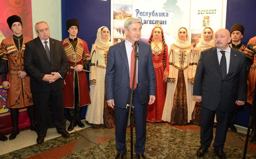 Иван Мельников принял участие в открытии Дней Республики Дагестан в Государственной Думе и выставки «Дагестан многонациональный»