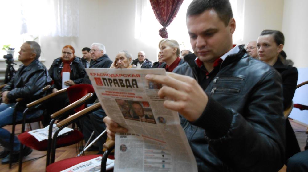 Краснодар. С.П. Обухов встретился с председателями ТСЖ и старшими  домов Юбилейного микрорайона