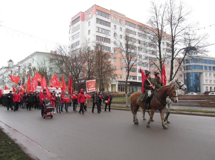 Республика Мордовия. Слава Великому Октябрю!