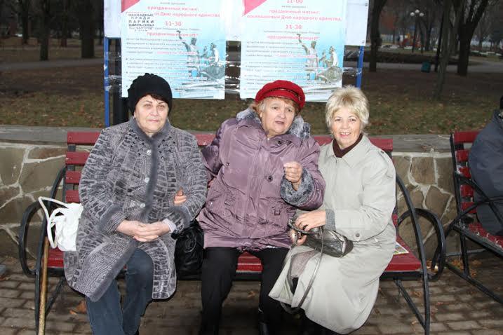 Белгородское региональное отделение общественного движения «ВЖС – Надежда России» приняло участие в торжественном митинге, посвященном 97-й годовщине Великого Октября