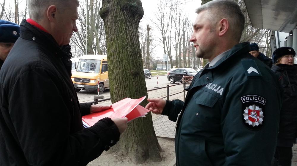 В Калининграде прошел пикет против антироссийских высказываний президента Литвы