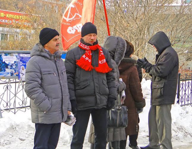 Коммунисты Благовещенска вышли на защиту прав горожан