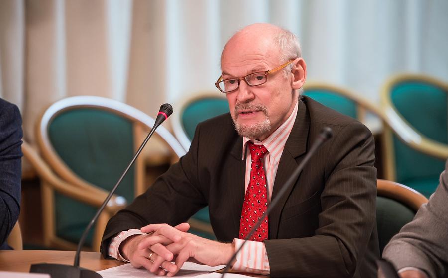 О.А. Лебедев провел в Госдуме круглый стол по проблемам качества атмосферного воздуха 