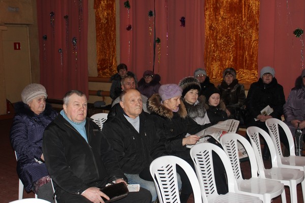 Новгородская область. Секретарь обкома КПРФ О.А. Ефимова побывала с рабочей поездкой в Демянском районе