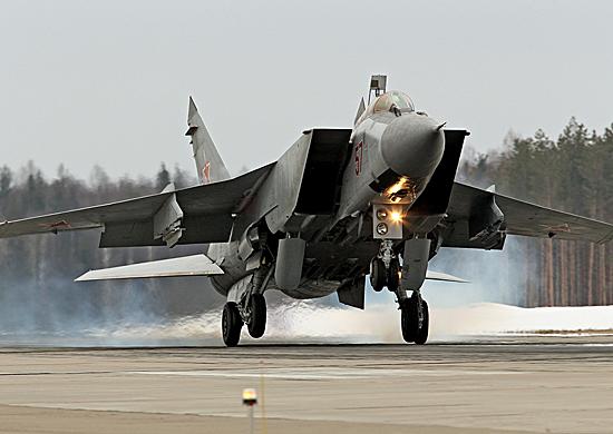 Г.А. Зюганов поздравляет с Днем авиации войск ПВО