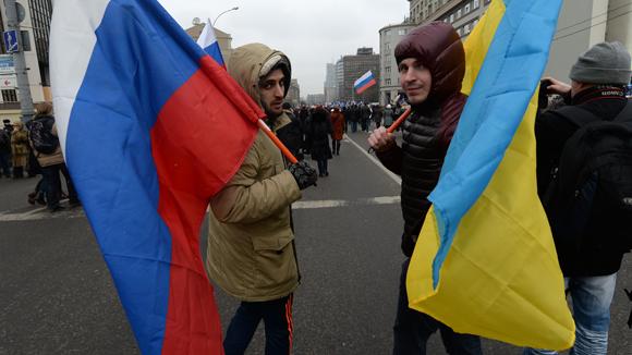 Украинец получил 9 лет колонии за звонок в посольство России  