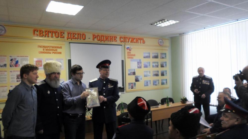 Новороссия благодарит пермских комсомольцев за оказание гуманитарной помощи Донецкой и Луганской Народным Республикам