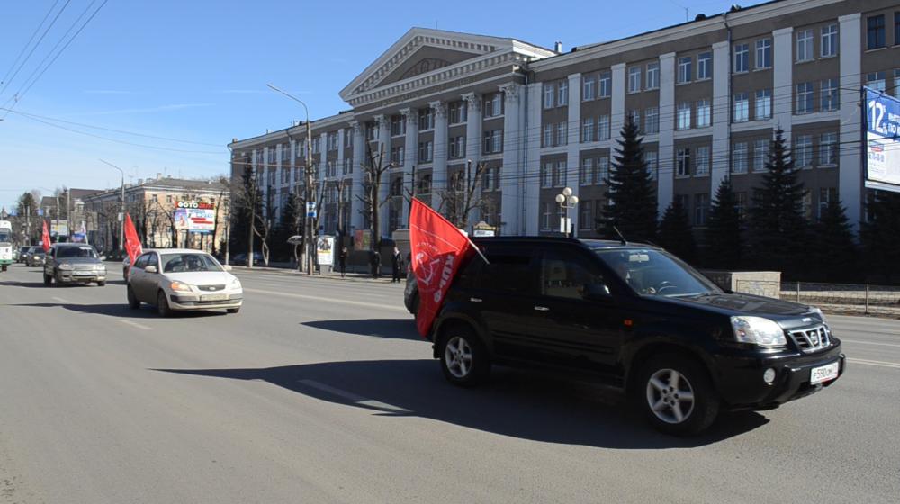Крым вернулся домой! Олег Лебедев возглавил автопробег тульских коммунистов