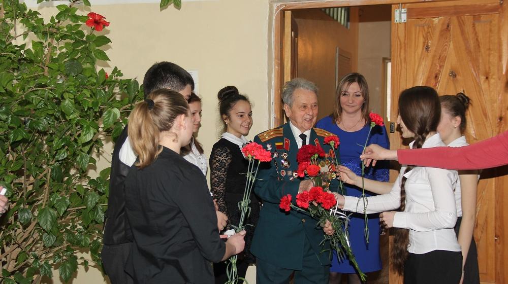Республика Крым. В Симферополе прошло чествование ветерана