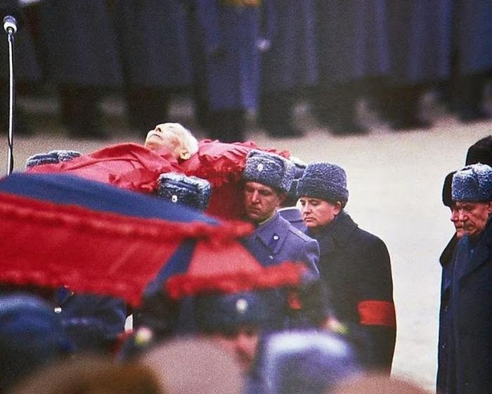 30 лет назад, 10 марта 1985 года умер Генеральный секретарь ЦК КПСС, Председатель Президиума Верховного Совета СССР К.У.Черненко
