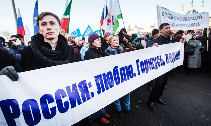 Голод по смыслу жизни. Россияне готовы жертвовать своим социальным благополучием ради национальных интересов