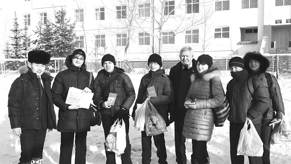 Республика Саха (Якутия). Лидер местных коммунистов В.Н. Губарев посетил с рабочим визитом Томпонский район